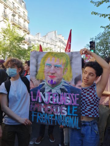 Le presidenziali francesi tra astensionismo e proteste dei giovani